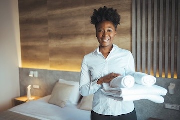 Housekeepers Near Me, house cleaners near me, housekeeping services near me, housekeepers in my area